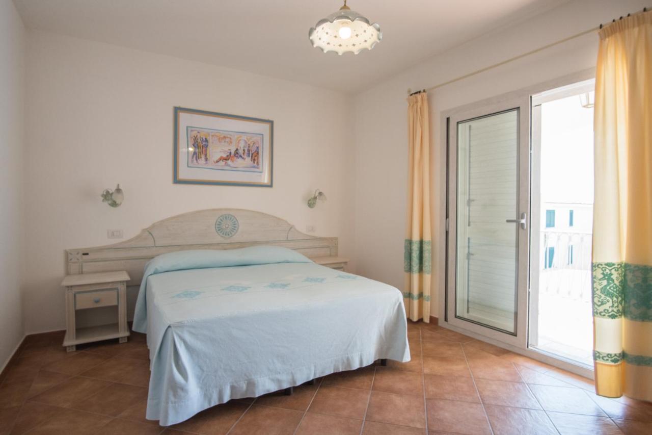 Aparthotel Le Residenze Del Golfo Di Orosei Exteriér fotografie